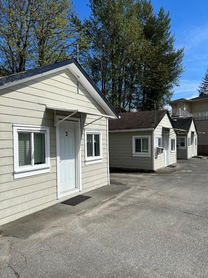 Lake Errock Motel Harrison Mills Bagian luar foto